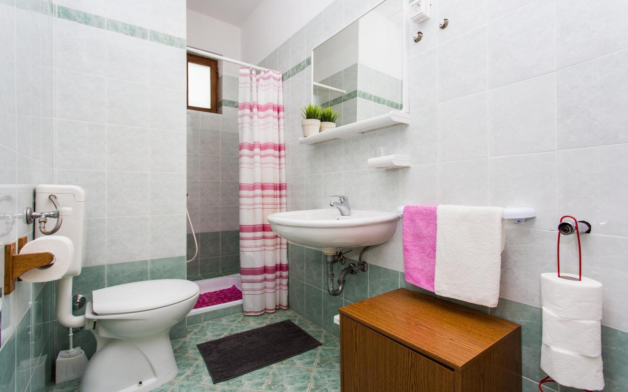 Apartments Luka 3 Baška Kamer foto
