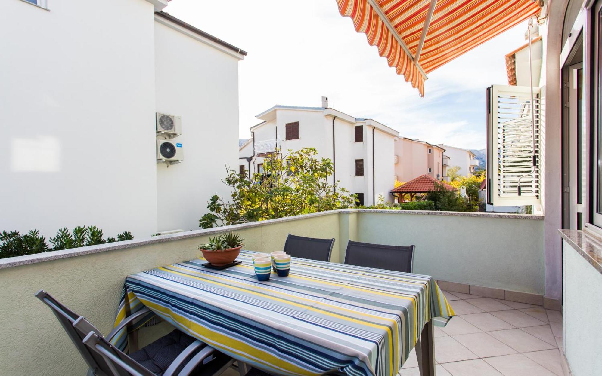 Apartments Luka 3 Baška Kamer foto